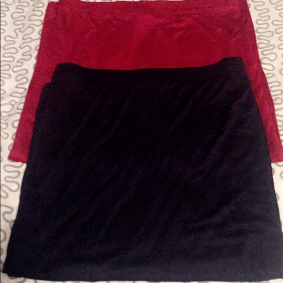 Pencil skirt burgundy and navy blue available - Picture 7 of 8